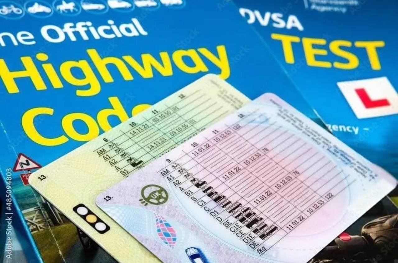 UK DRIVING LICENCE